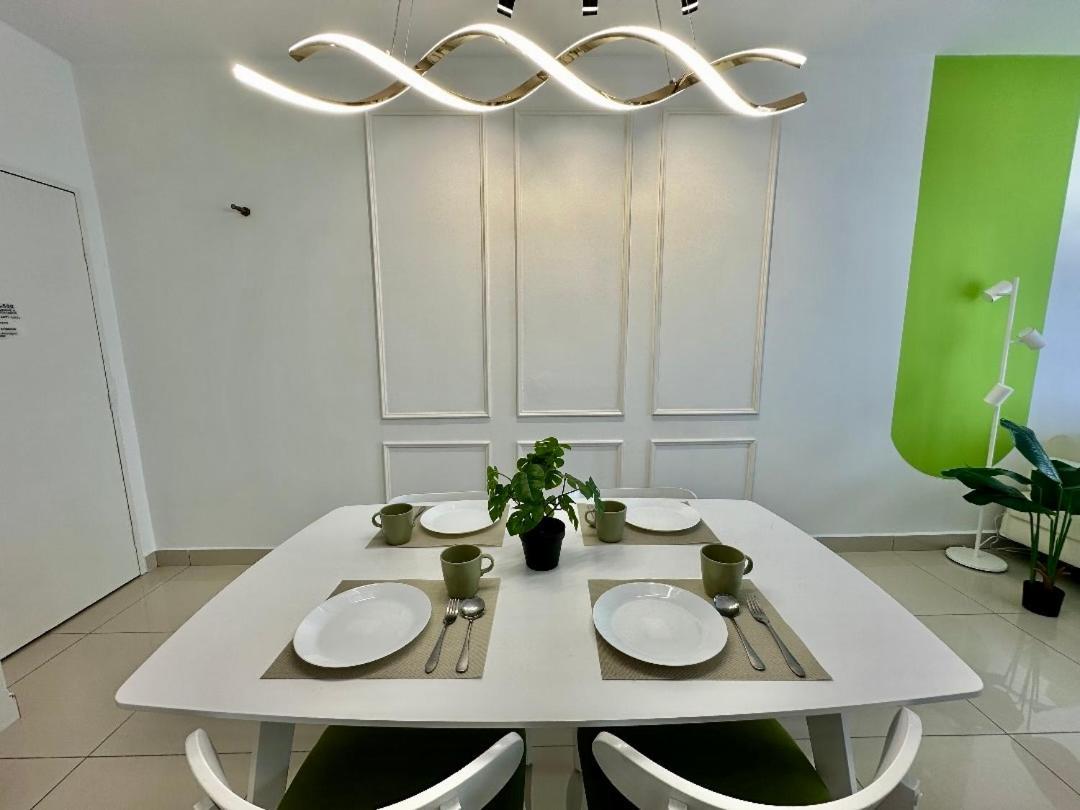 דירות ג'והור בהרו Arc Austin Hills Residensi By Antlerzone מראה חיצוני תמונה
